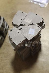 lot 330 image: PHOENIX CONTACT HDFKV50 FEED-THROUGH TERMINAL BLOCK, HDFK50I Set of 14 for Wiring and Electrical Electriican