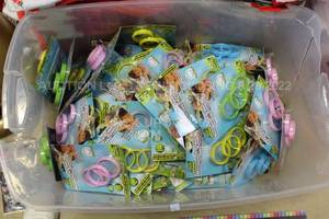 lot 348 image: Lot of 79 Mosquito Bands, Wholesale Overstock Lot of Multicolor Blue Pink Green Yellow Anti Mosquito Repellent Bands, Deet Free, Three Wristbands Per Package