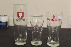 lot 410 image: Set of 3 Beer Glasses Michelob Budweiser Spaten