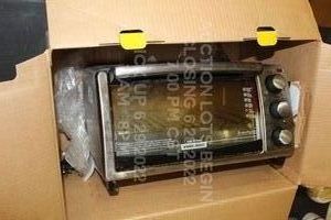 lot 426 image: Toaster Oven Black and Decker Eventoast Untested