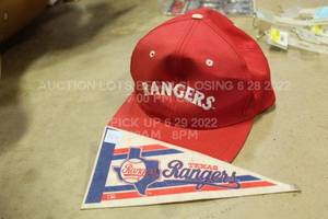 lot 479 image: Texas Rangers Snapback & Mini Pennant