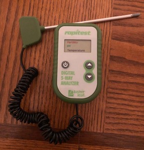 lot 93 image: Luster Leaf Rapites 3 Way Soil Analyzerph Fertility Thermometer Tester