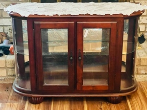 lot 75 image: 41x 30x 13 Wood &amp Glass Hallway Curio Cabinet