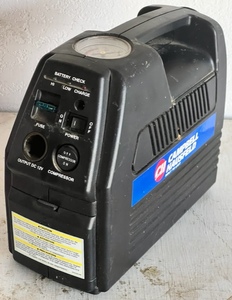 lot 87 image: Campbell Hausfield Cordless Inflator - 230PSI