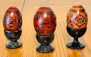 lot 165 image: 3 Original Hand-Painted Beautiful Russian Eggs - Stands NOT Included