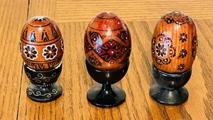 lot 168 image: 3 Original Hand-Painted Beautiful Russian Egg - Stands Not Included