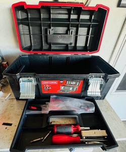 lot 184 image: Craftsman 23 Wide Toolbox wWater Seal &amp Special Screw Drivers Included