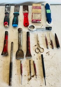 lot 252 image: Misc Punches, Chiseles and Other Tools