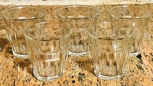lot 284 image: 5 Duralex Made In France Juice Glasses
