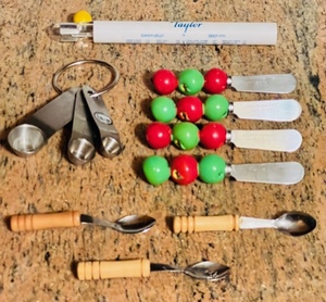 lot 296 image: Taylor CandyJelly Deep Thermometer wMetal Measuring Spoons  Boston Warehouse Apple Handled Cheese Knives  3 Small Wooden Handled Spoons