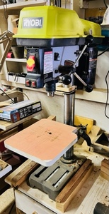 lot 26 image: RYOBI DP103L 120V 6.2A 60Hz 61D-2800r min RPM 10 BENCH DRILL PRESS wLASOR