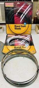 lot 31 image: TWO 89.5 LONG CRAFTSMAN PROFESSIONAL HARDEDGEFLEXBACK BAND SAW BLADES w10 ADDITIONAL NEW &amp USED BLADES