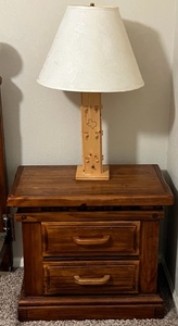 lot 92 image: SOLID WOOD NIGHT STAND (MATCHES #91) wHAND-CRAFTED SHADED LAMP WHICH INCLUDED BRANDS FROM FAMOUS RANCHES IN TEXAS