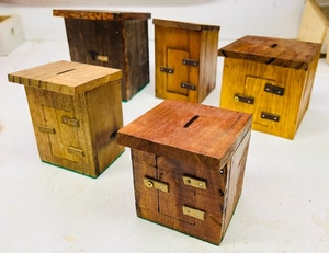 lot 127 image: LOT OF 5 HAND-CRAFTED OUTHOUSE BANKS - 4 to 5 TALL