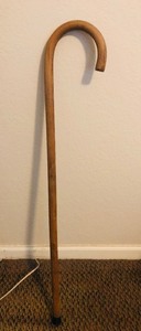 lot 206 image: VINTAGE 36 WALKING CANE