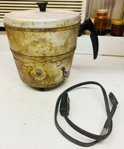 lot 215 image: VINTAGE SEARS KENMORE POPCORN POPPER - MODEL 307.68990
