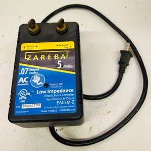 lot 216 image: ZAREBA 5 MILE LOW IMPEDANCE ELECTRIC FENCE CONTROLLER