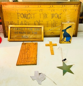 lot 228 image: 7 ASSORTED SIGNS &amp HANGINGS - FINISHED &amp UNFINISHED