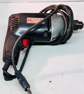 lot 293 image: SEARS CRAFTSMAN 38 ELECTRIC DRILL - MODEL NO. 315.11460
