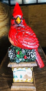 lot 302 image: HOBBY LOBBY RED CARDINAL CHRISTMAS DECOR
