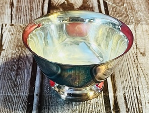 lot 233 image: REED &amp BARTON PAUL REVERE DESIGN 3.5 BOWL