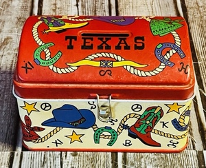 lot 239 image: TEXAS TIN BANK wRANCH BRAND DESIGN