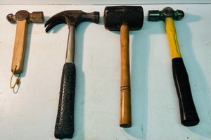 lot 281 image: LOT OF 3 HAMMER &amp A WOODEN MALLET