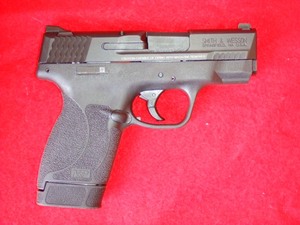 lot 1 image: SMITH &amp WESSON M&ampP .45 SHIELD COMPACT 7-ROUND PISTOL