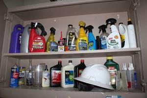 lot 78 image: Contents of Cabinet Auto Cleaners, Weed and Insect Killer, Hardhat and More
