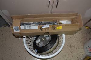 lot 127 image: Light Fixtures Ceiling Lights and Vanity Bar Light