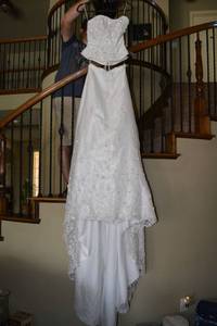 lot 133 image: Wedding Dress by Morilee, Size 6, 2-pieces, White, see pictures