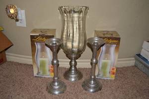 lot 194 image: LARGE Candle Holders, see pictures