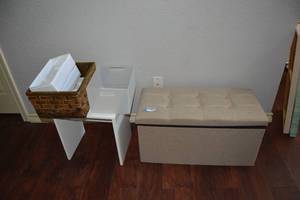 lot 180 image: Toy Box and Storage Bins, toys included