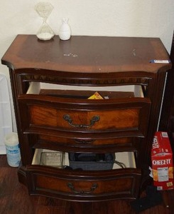 lot 184 image: End Table with 3 Drawers, Contents Not Included