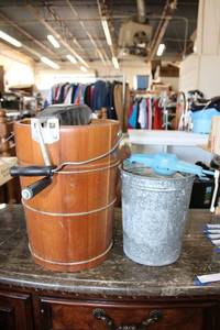 lot 36 image: Sterling Brand Hand Crank Ice Cream Maker