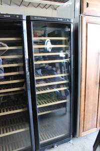 lot 123 image: The Wine Enthusiast Wine Chiller, 24x27x6Ft. Tall