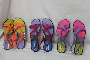 lot 151 image: Hot Tropics Womens Summer Sandals Size 10