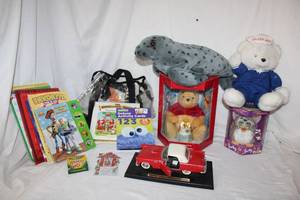 lot 199 image: Kids Lot Plush Toys, Books and Collectibles, see pictures