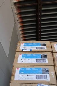 lot 219 image: 3 Boxes of Industrial Blue Cleaner Pads - 11, 5 per Box