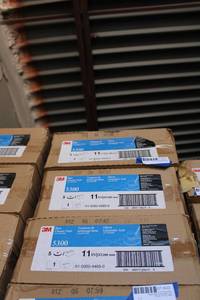 lot 221 image: 3 Boxes of Industrial Blue Cleaner Pads - 11, 5 per Box