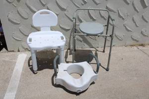 lot 94 image: Portable Potty Seats and Shower Seat