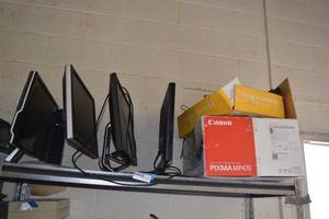 lot 225 image: Electronics Monitors, Keyboards
