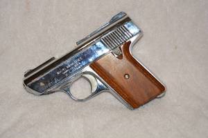 lot 194 image: .32 cal Auto Model P-32 without firing pin