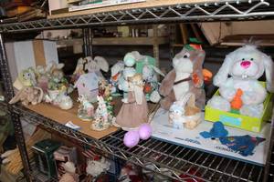 lot 118 image: Easter Bunny Lot
