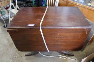 lot 187 image: 3-Pedestal Dual Drop Leaf Federal Style Table
