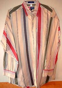 lot 67 image: RALPH LAUREN CHAPS 100% COTTON MENS LONG SLEEVE SHIRT - SIZE LARGE