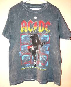 lot 71 image: VINTAGE ACDC BLOW UP YOUR VIDEO TEE SHIRT - SIZE MEDIUM