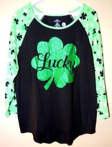 lot 88 image: WOMENS COLORFUL ST PATRICKS DAY LONG SLEEVE SHAMROCK LUCKY SHIRT - SIZE LARGE