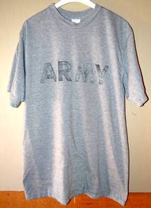 lot 91 image: UNITED STATES ARMY FITNESS UNIFORN T-SHIRT  GRAY - SIZE MEDIUM
