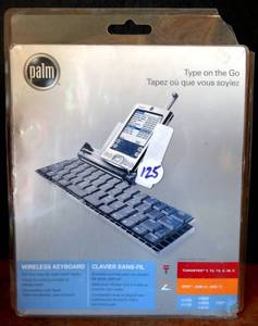 lot 125 image: Palm 3169WW Universal Wireless Keyboard - NIP